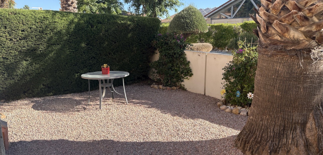 Sale - Bungalow -
Algorfa - La Finca Golf Resort