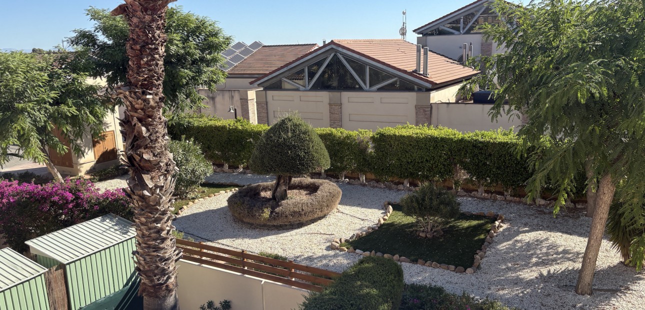 Sale - Bungalow -
Algorfa - La Finca Golf Resort