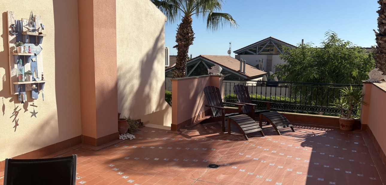 Sale - Bungalow -
Algorfa - La Finca Golf Resort