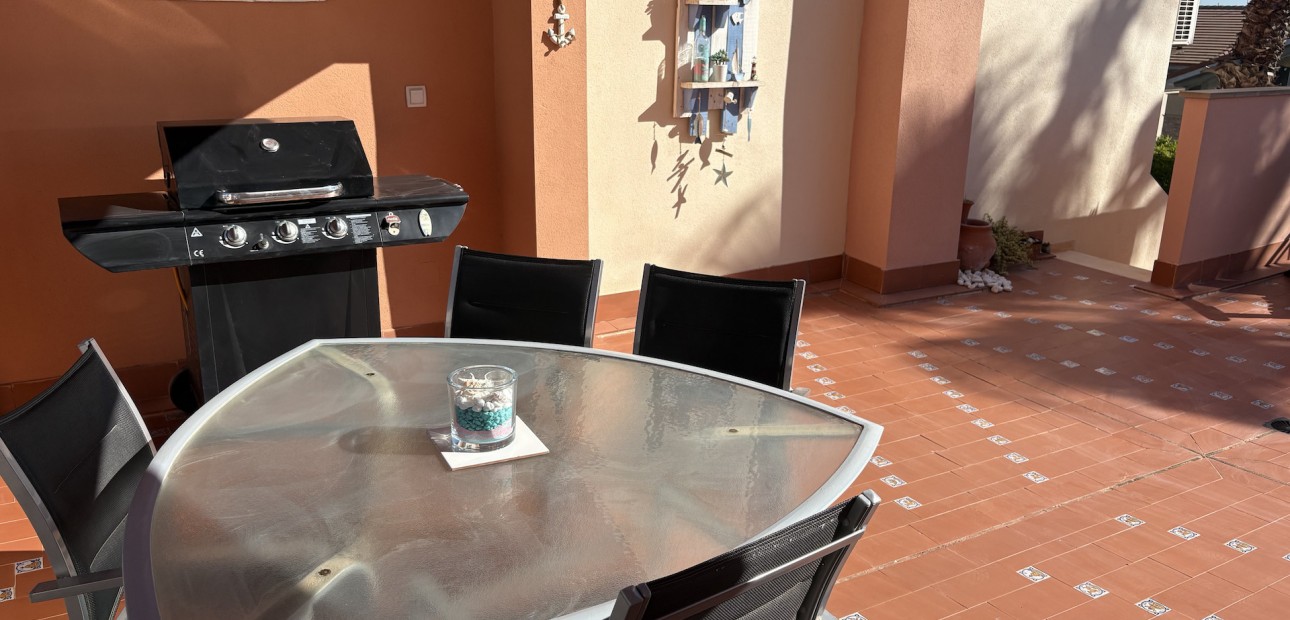 Sale - Bungalow -
Algorfa - La Finca Golf Resort