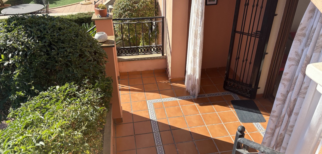 Sale - Bungalow -
Algorfa - La Finca Golf Resort