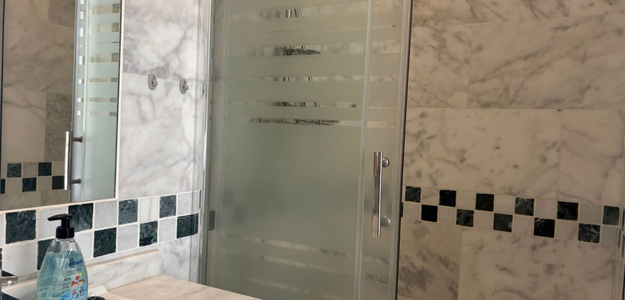 Sale - Apartment / flat -
Algorfa - La Finca Golf Resort