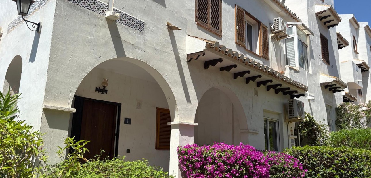 Herverkoop - Herenhuis -
Ciudad Quesada - Ciudad Quesada - Town