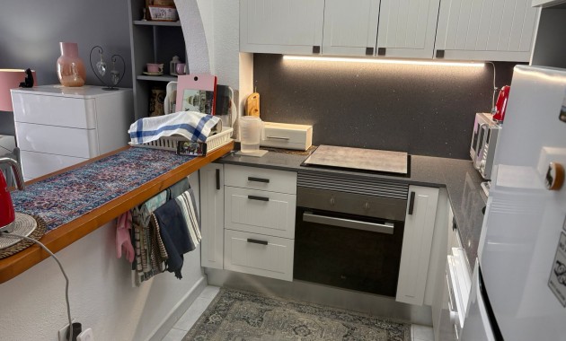 Herverkoop - Herenhuis -
Ciudad Quesada - Ciudad Quesada - Town