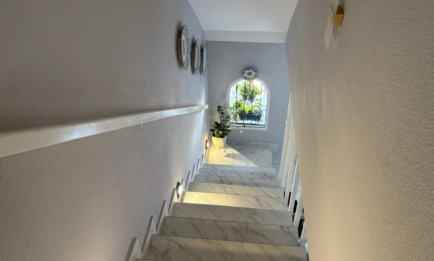 Herverkoop - Herenhuis -
Ciudad Quesada - Ciudad Quesada - Town