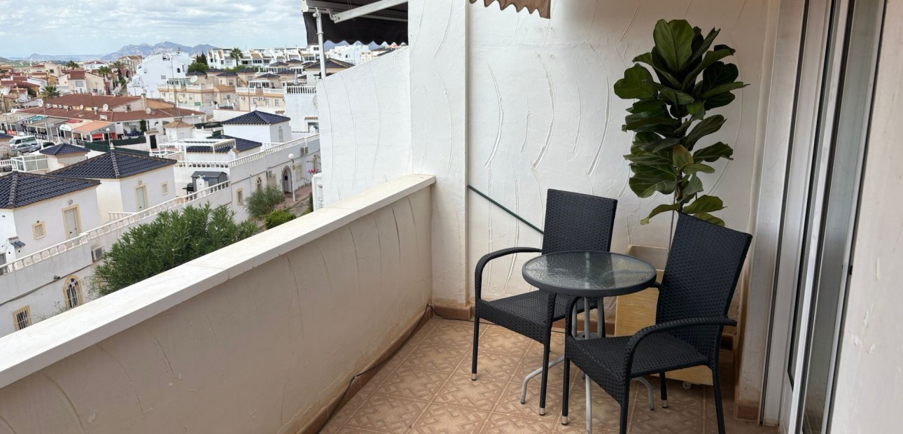 Herverkoop - Herenhuis -
Ciudad Quesada - Ciudad Quesada - Town