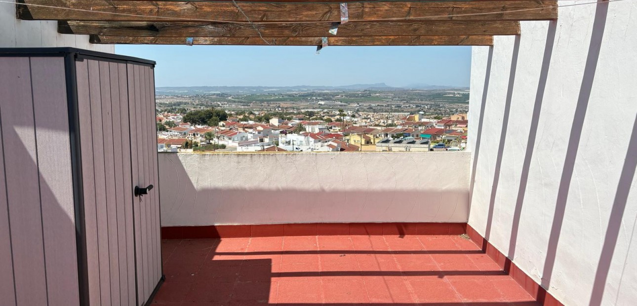 Herverkoop - Herenhuis -
Ciudad Quesada - Ciudad Quesada - Town