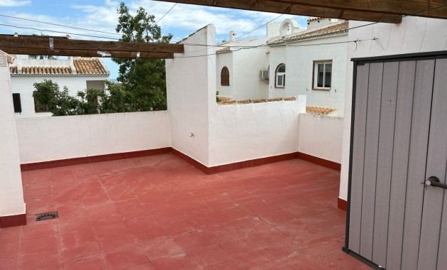 Herverkoop - Herenhuis -
Ciudad Quesada - Ciudad Quesada - Town