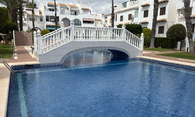 Herverkoop - Herenhuis -
Ciudad Quesada - Ciudad Quesada - Town