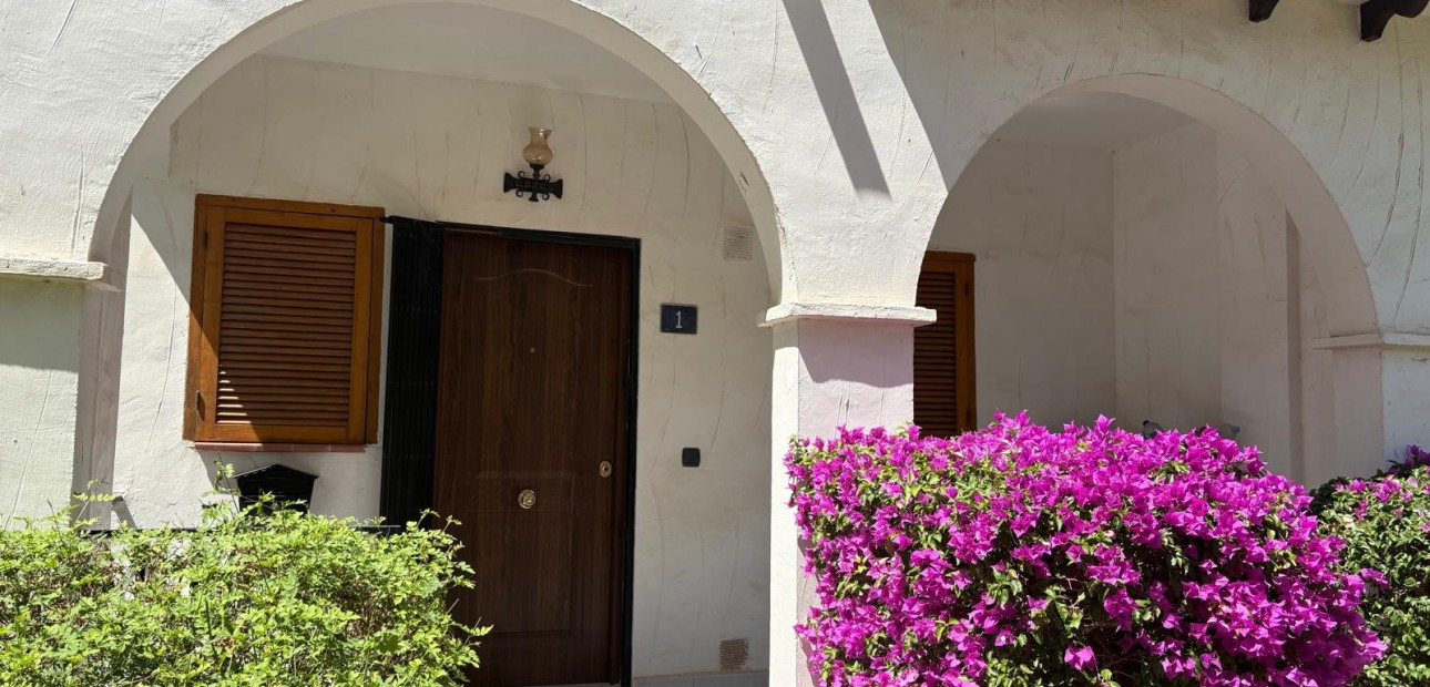 Herverkoop - Herenhuis -
Ciudad Quesada - Ciudad Quesada - Town