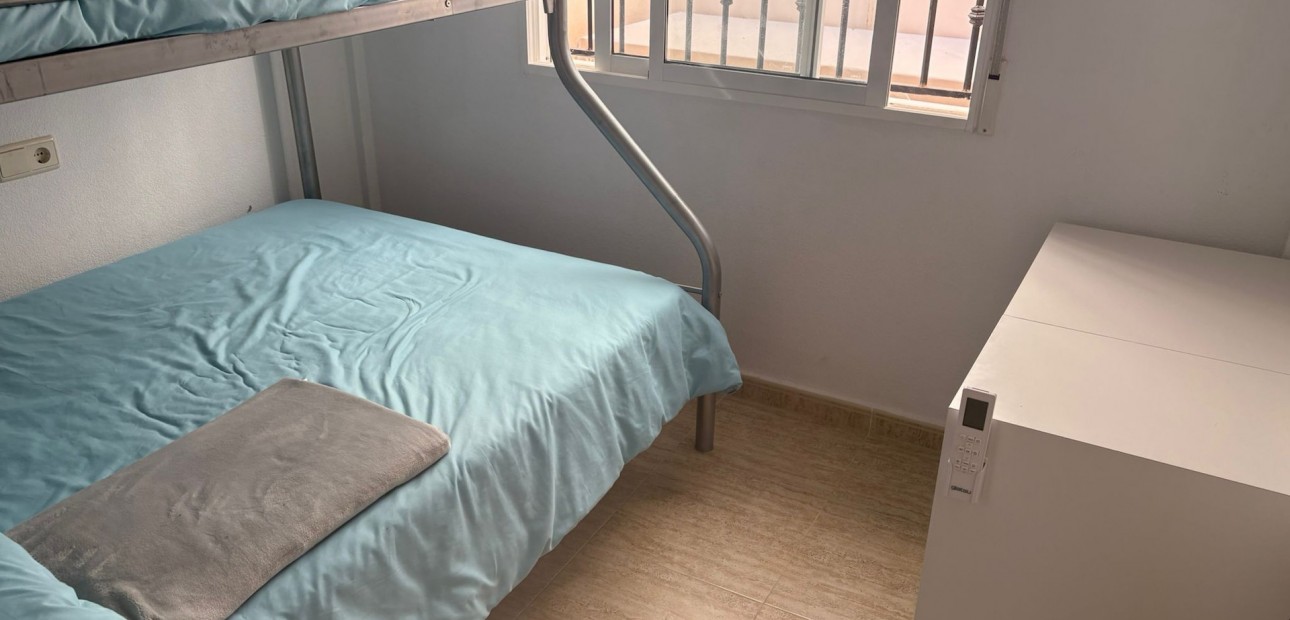 Herverkoop - Bungalow -
Algorfa - Montemar