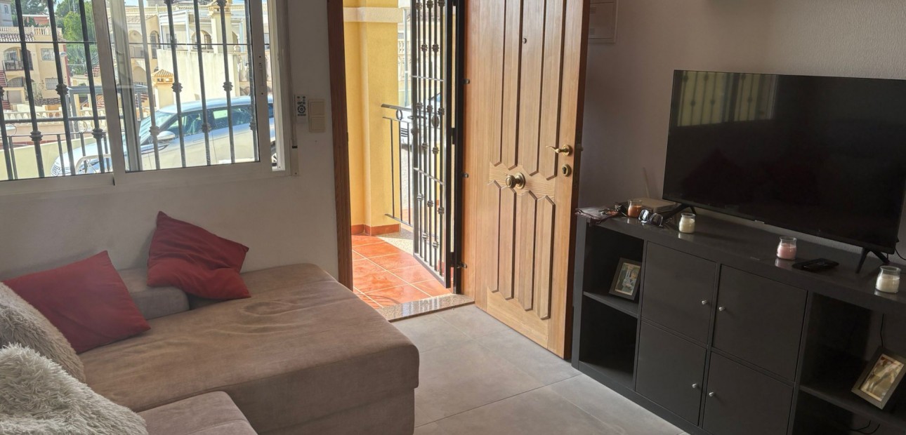 Herverkoop - Bungalow -
Algorfa - Montemar