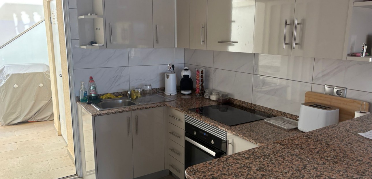 Herverkoop - Bungalow -
Algorfa - Montemar