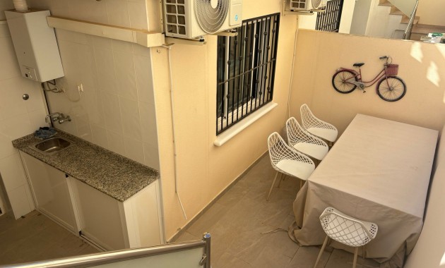 Herverkoop - Bungalow -
Algorfa - Montemar