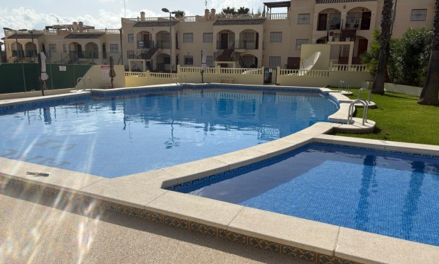 Herverkoop - Bungalow -
Algorfa - Montemar