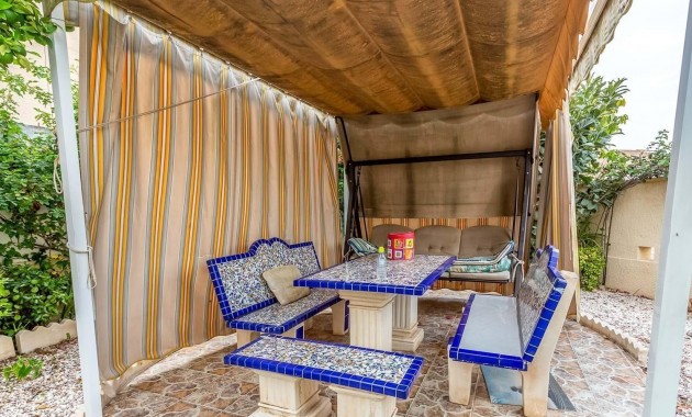 Herverkoop - Villa -
Orihuela Costa - La Zenia