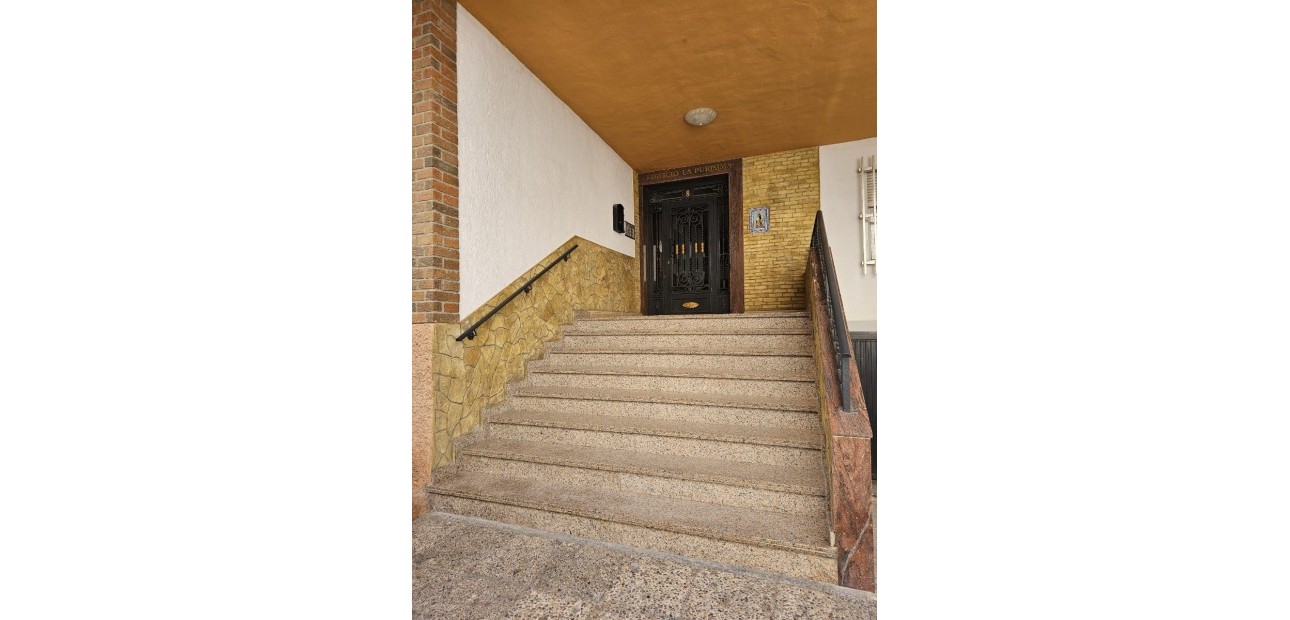 Herverkoop - 1. Apartment / flat -
Playa Del Cura - Torrevieja