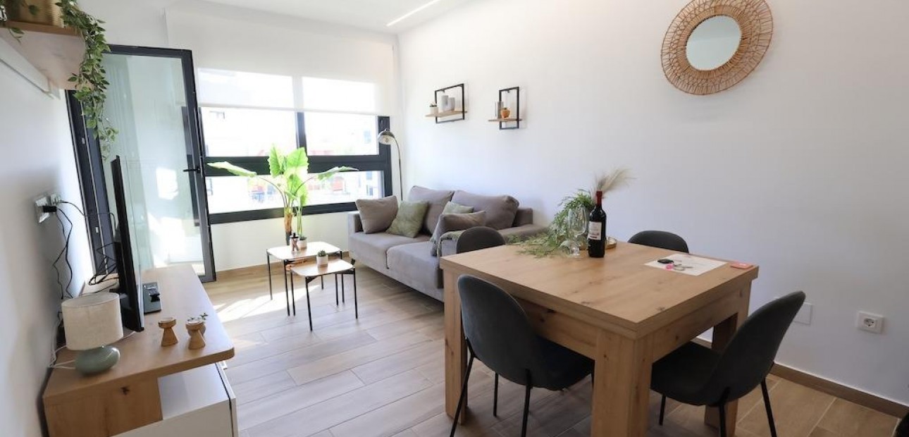 Venta - Apartamento / piso -
Orihuela Costa - Villamartín-Las Filipinas