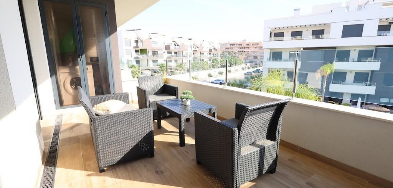Venta - Apartamento / piso -
Orihuela Costa - Villamartín-Las Filipinas