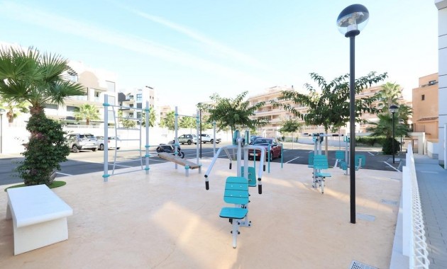 Venta - Apartamento / piso -
Orihuela Costa - Villamartín-Las Filipinas