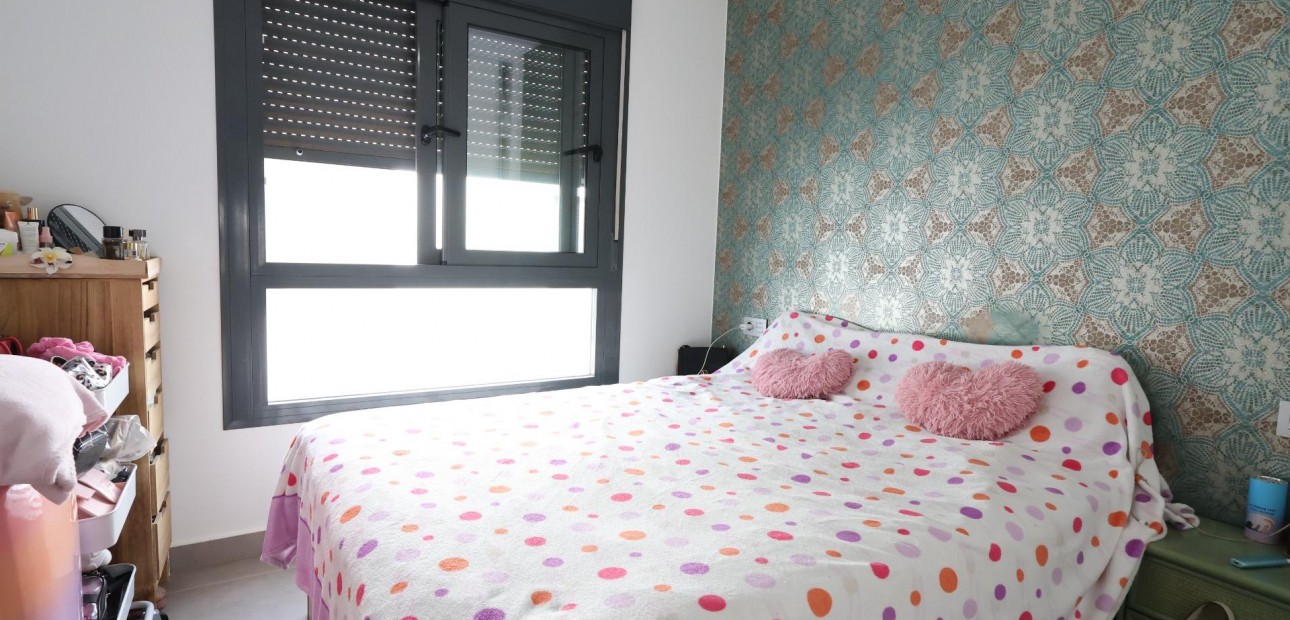 Herverkoop - Bungalow -
Pilar de la Horadada - Zona Pueblo