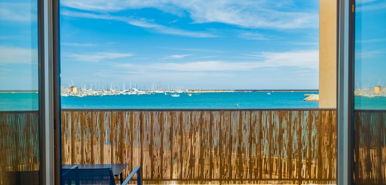 Venta - Apartamento / piso -
Torrevieja - torrevieja