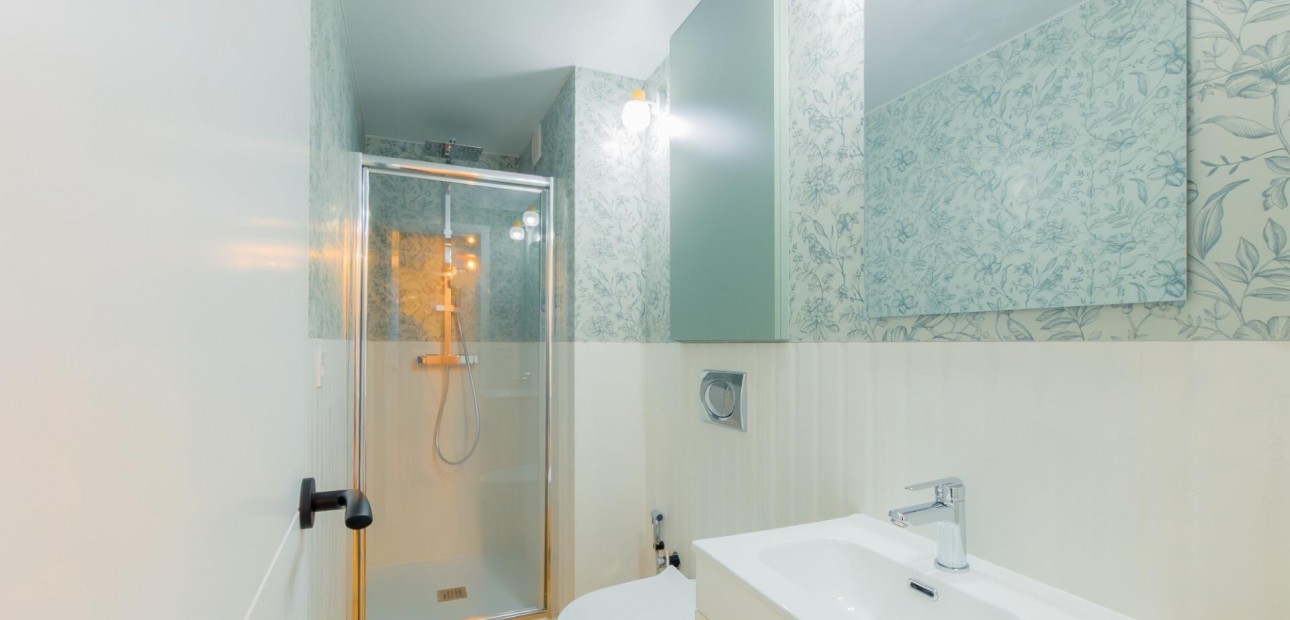 Venta - Apartamento / piso -
Torrevieja - torrevieja