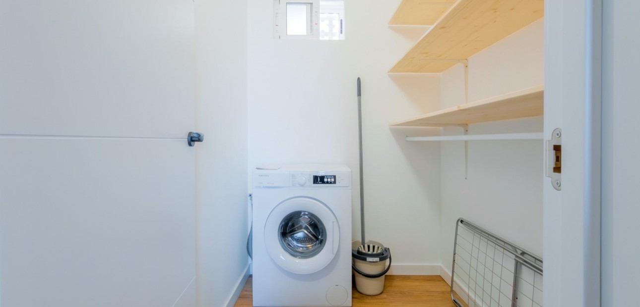 Venta - Apartamento / piso -
Torrevieja - torrevieja