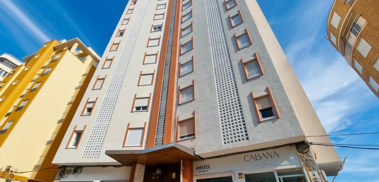 Venta - Apartamento / piso -
Torrevieja - torrevieja