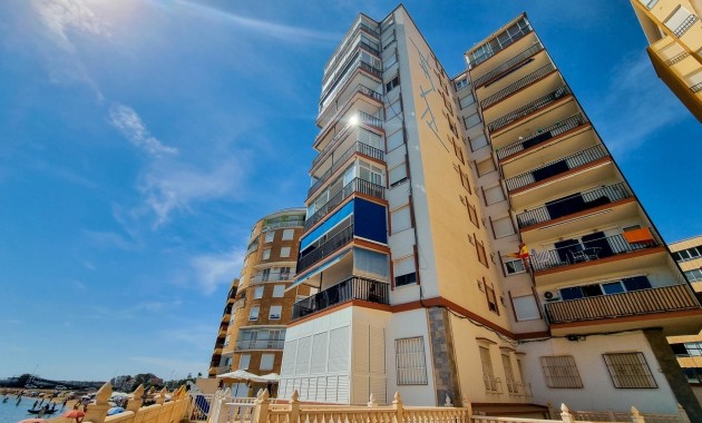 Venta - Apartamento / piso -
Torrevieja - torrevieja