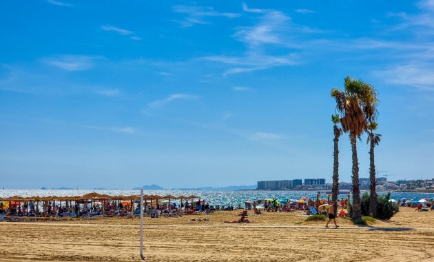 Venta - Apartamento / piso -
Torrevieja - torrevieja