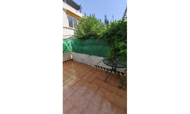 Herverkoop - Terraced house -
Guardamar del Segura - El Edén - Los Estaños