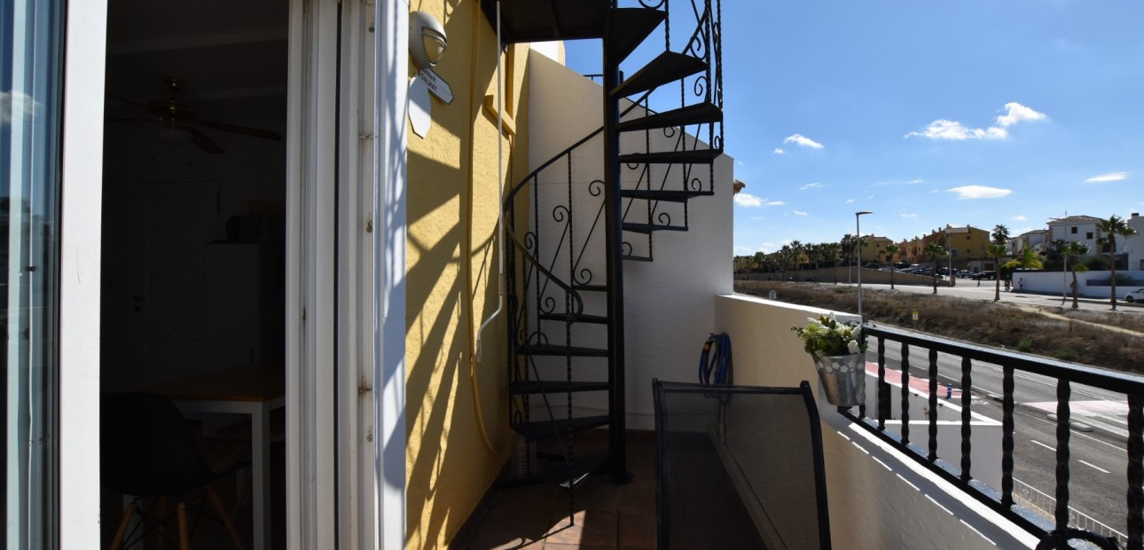 Herverkoop - Appartement / flat -
Algorfa - Montemar