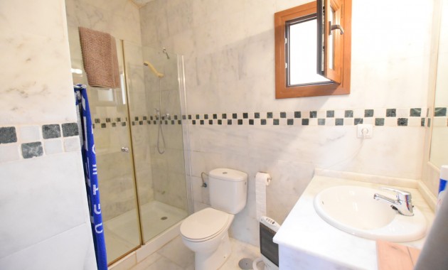 Herverkoop - Herenhuis -
Algorfa - La finca Golf