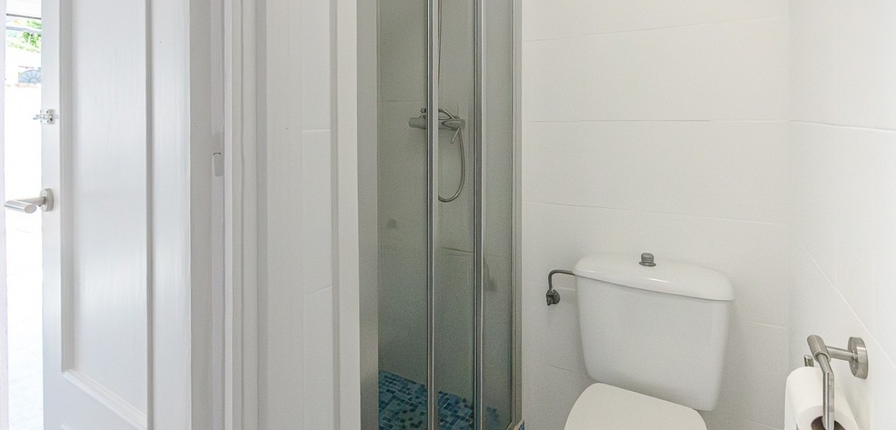 Sale - House -
San Miguel de Salinas