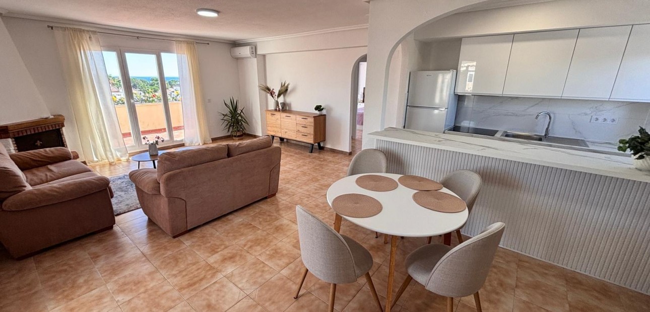 Sale - Apartment / flat -
Orihuela Costa - Rocio del Mar