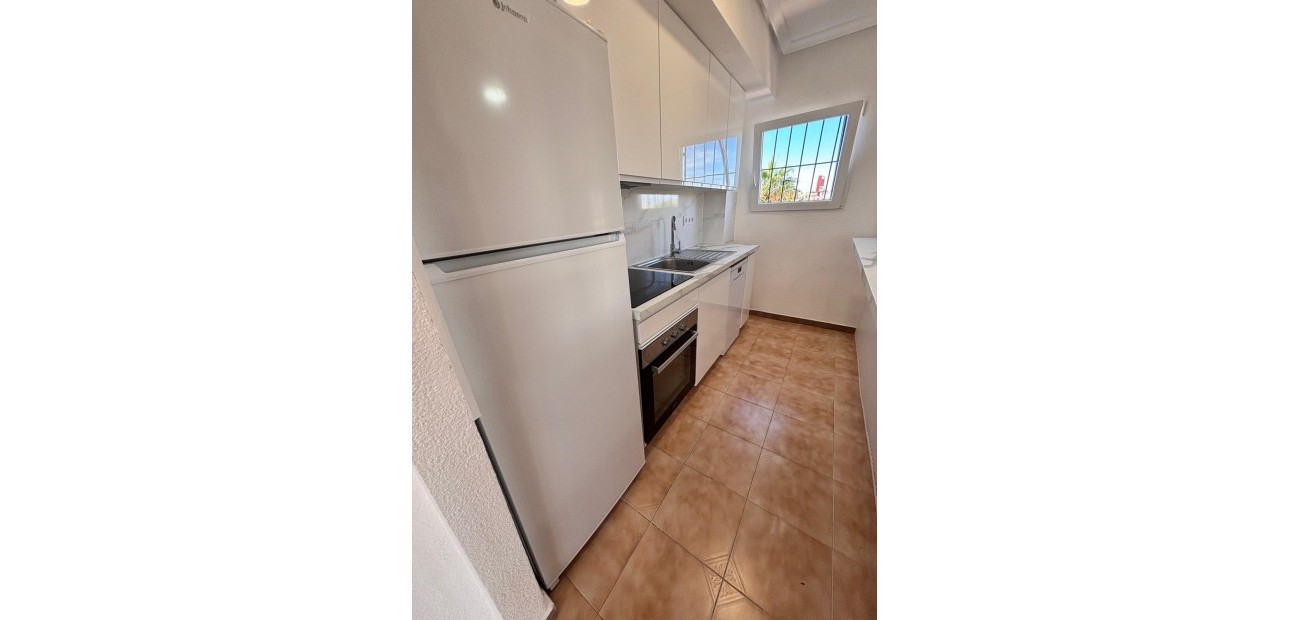 Sale - Apartment / flat -
Orihuela Costa - Rocio del Mar