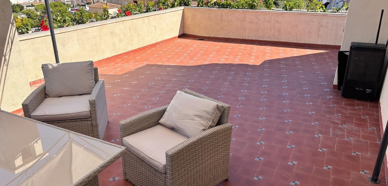 Sale - Apartment / flat -
Orihuela Costa - Rocio del Mar