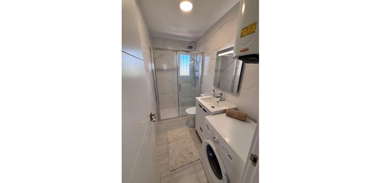 Sale - Apartment / flat -
Orihuela Costa - Rocio del Mar