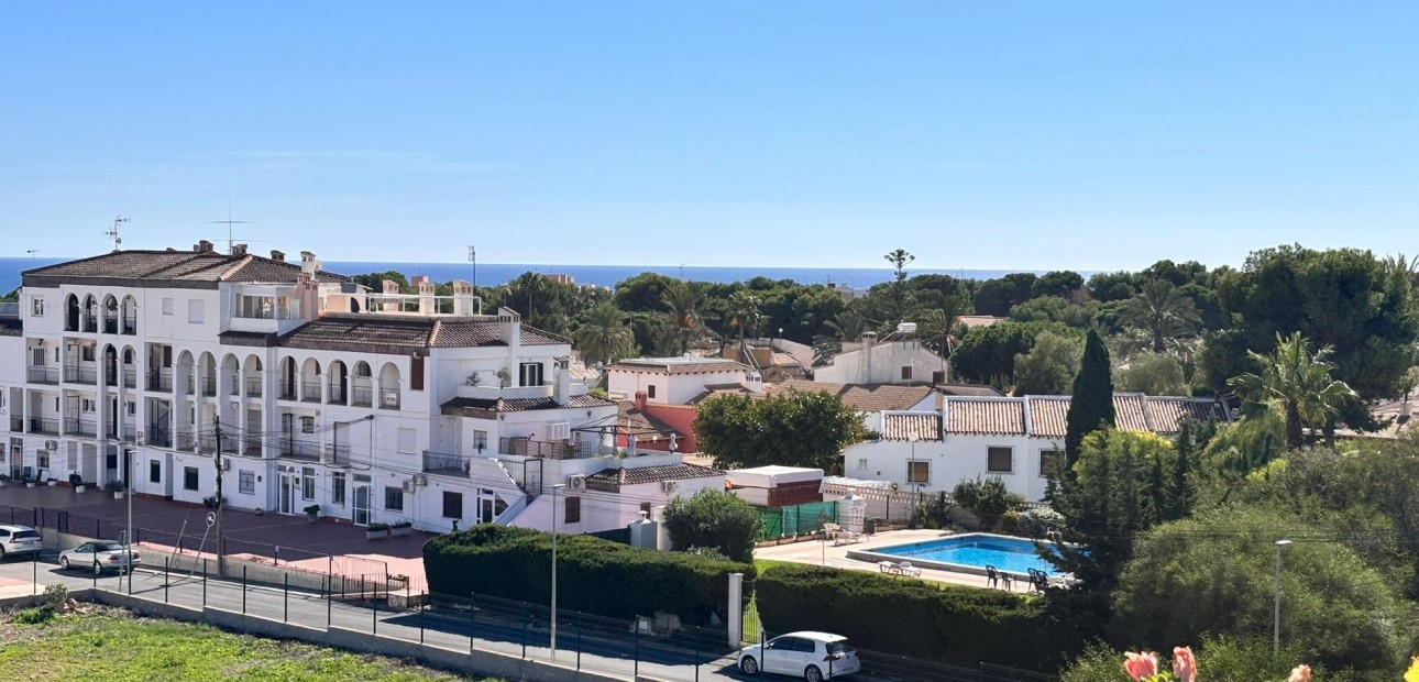 Sale - Apartment / flat -
Orihuela Costa - Rocio del Mar