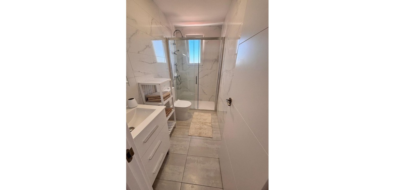 Sale - Apartment / flat -
Orihuela Costa - Rocio del Mar