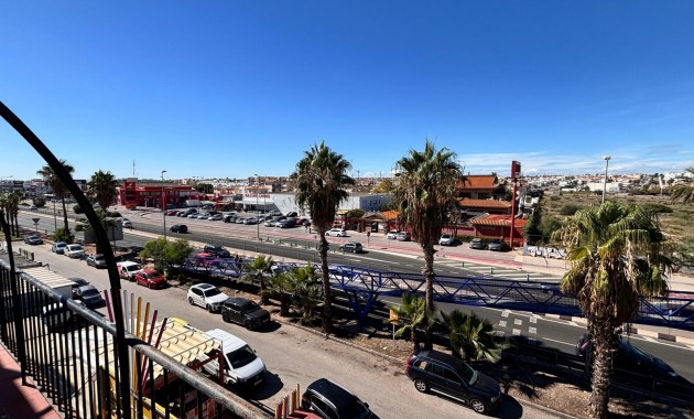 Sale - Apartment / flat -
Orihuela Costa - Rocio del Mar