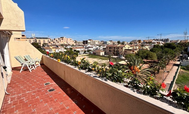 Sale - Apartment / flat -
Orihuela Costa - Rocio del Mar