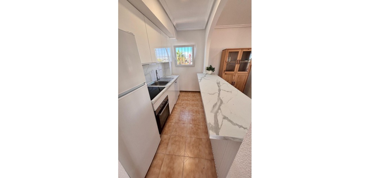 Sale - Apartment / flat -
Orihuela Costa - Rocio del Mar