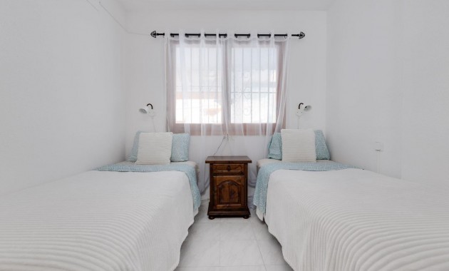 Herverkoop - Appartement / flat -
Torrevieja - La veleta