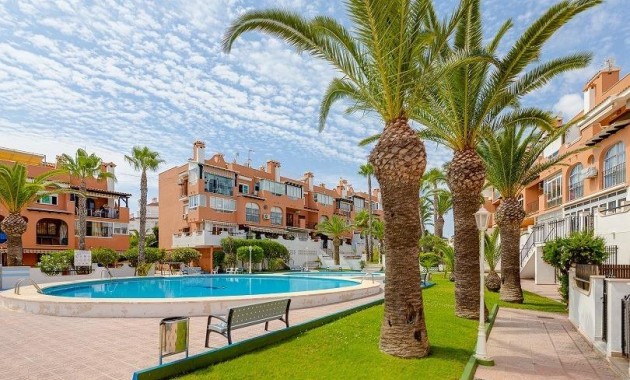 Herverkoop - Appartement / flat -
Torrevieja - La veleta