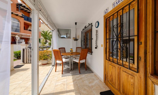 Herverkoop - Appartement / flat -
Torrevieja - La veleta