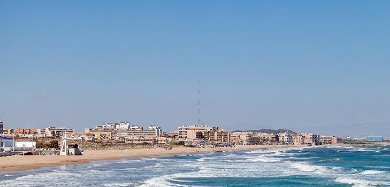 Herverkoop - Appartement / flat -
Torrevieja - La veleta