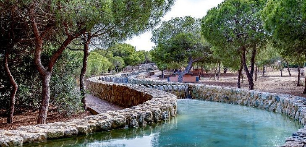 Herverkoop - Appartement / flat -
Torrevieja - La veleta