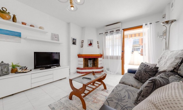 Herverkoop - Appartement / flat -
Torrevieja - La veleta